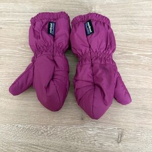 Patagonia Baby Puff Mitts 6-12mo Purple